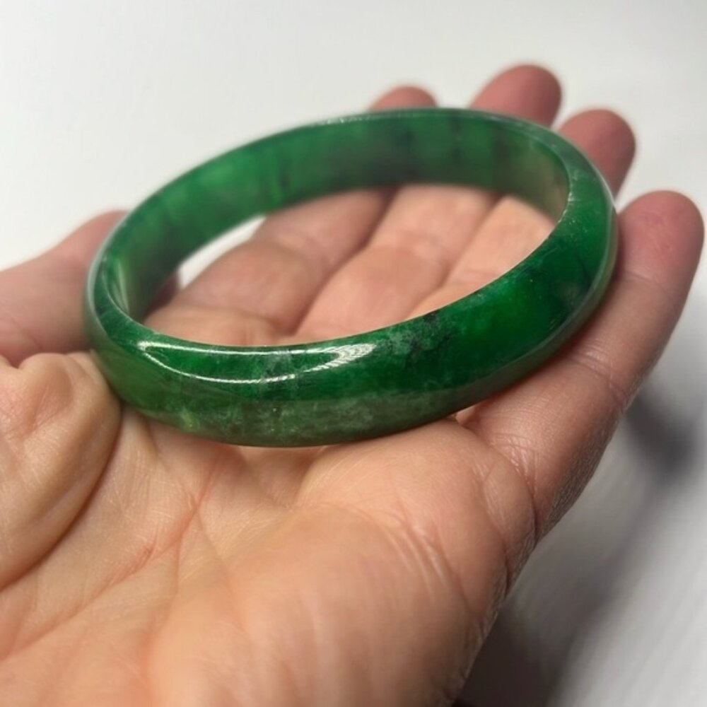 Full Green Jade Bangle Bracelet Smooth Full Rounded Polish